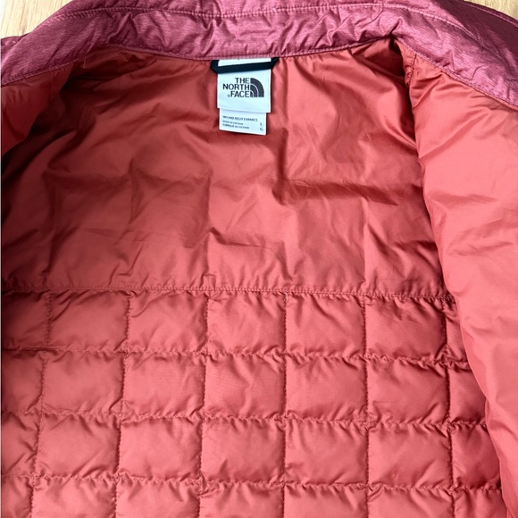 North Face Thermoball Eco Snap Quilted Jacket - Size Large - Picture 5 of 9